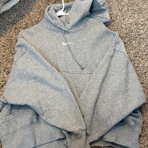 Nike Light Gray Crewneck Pullover Hoodie